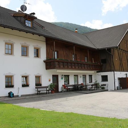 Lindnerhof Urlaub Am Bauernhof San Lorenzo di Sebato Exterior foto