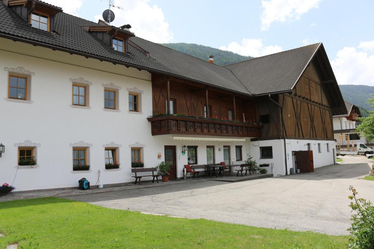 Lindnerhof Urlaub Am Bauernhof San Lorenzo di Sebato Exterior foto